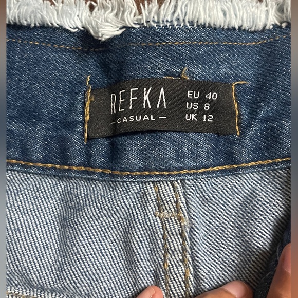 Brand New JEANS w Tags - Picture 2 of 3